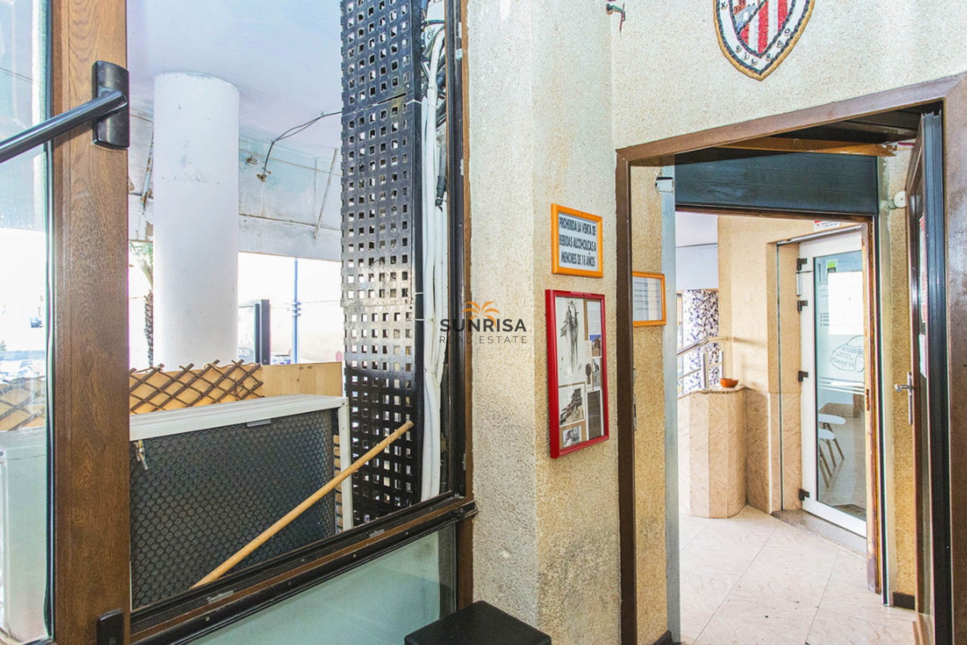 Reventa - Local comercial - Torrevieja