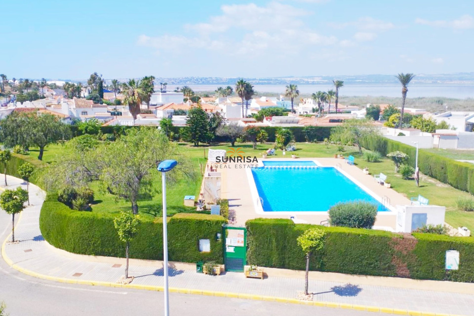 Herverkoop - Villa - Torrevieja
