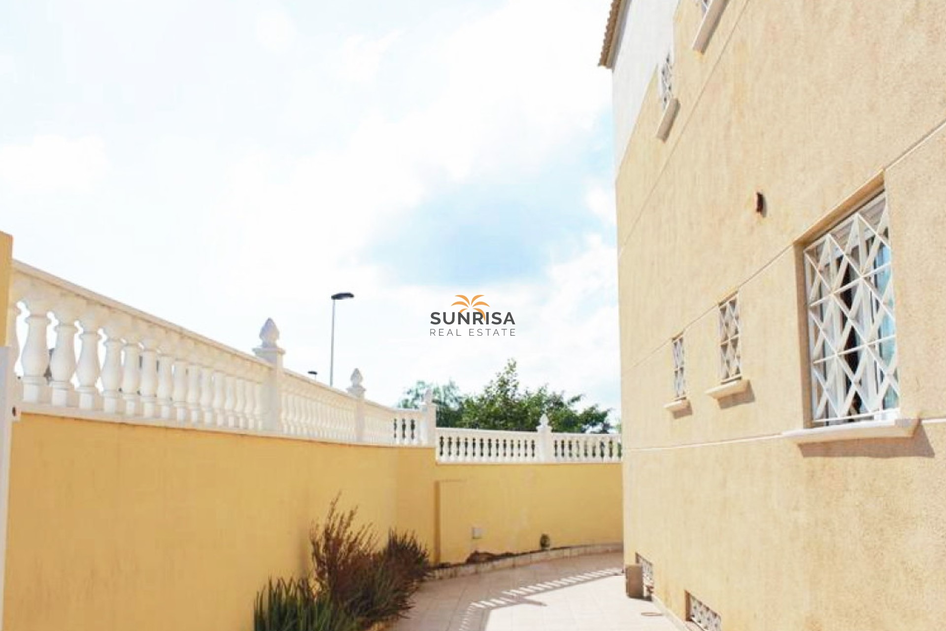 Herverkoop - Villa - Torrevieja