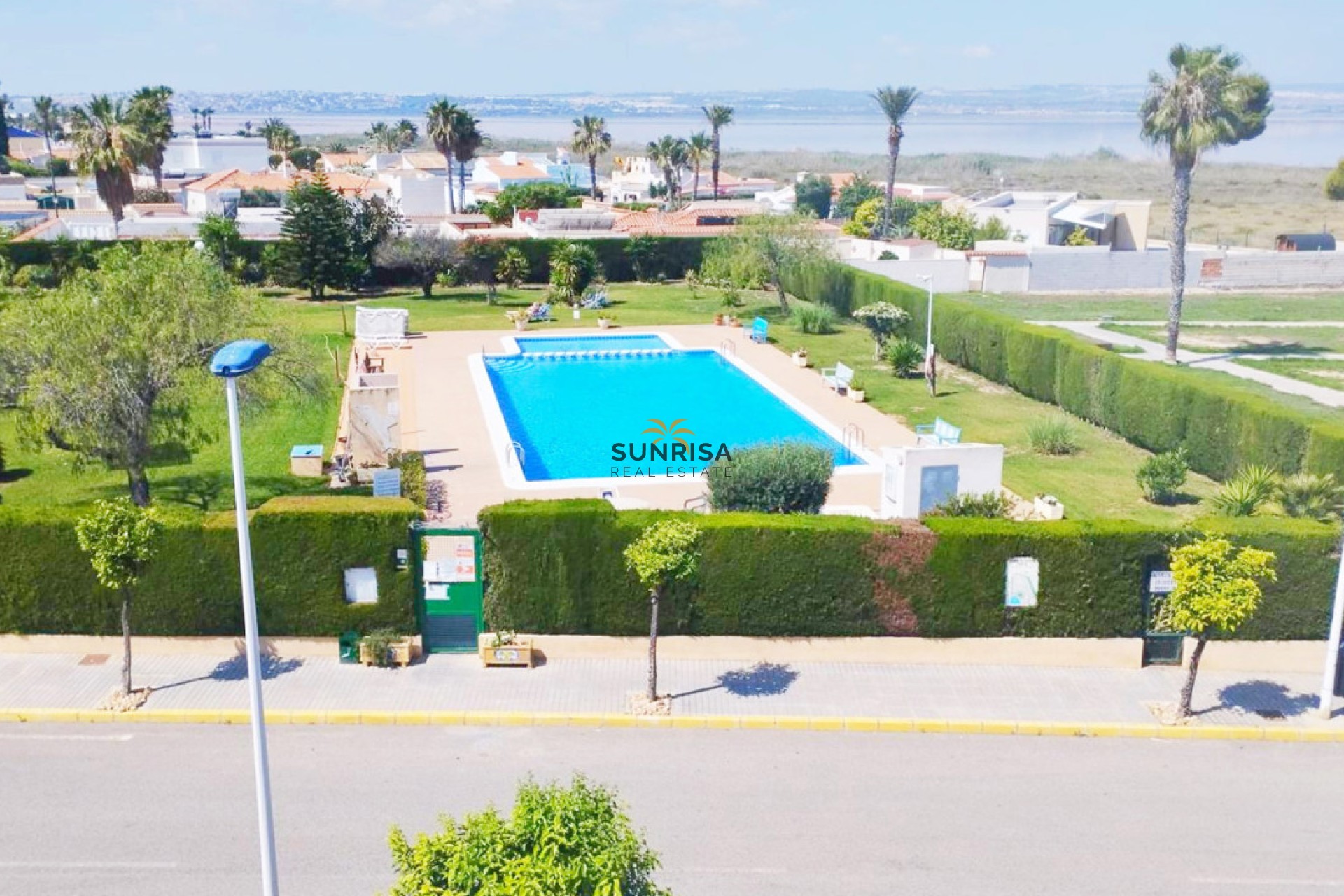 Herverkoop - Villa - Torrevieja