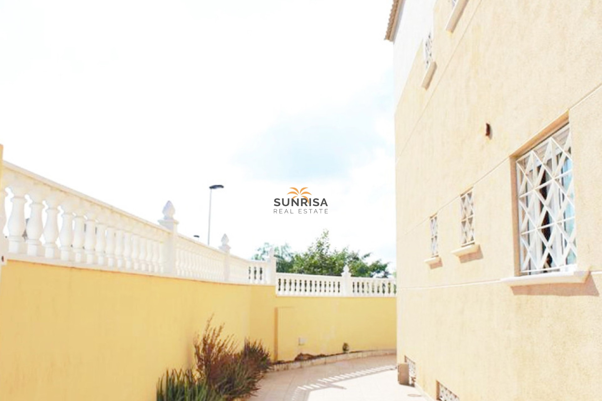 Herverkoop - Villa - Torrevieja