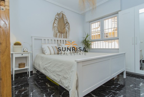 Apartamento · Reventa - La Mata · Alicante · España