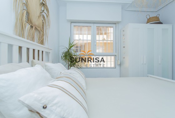 Apartamento · Reventa - La Mata · Alicante · España