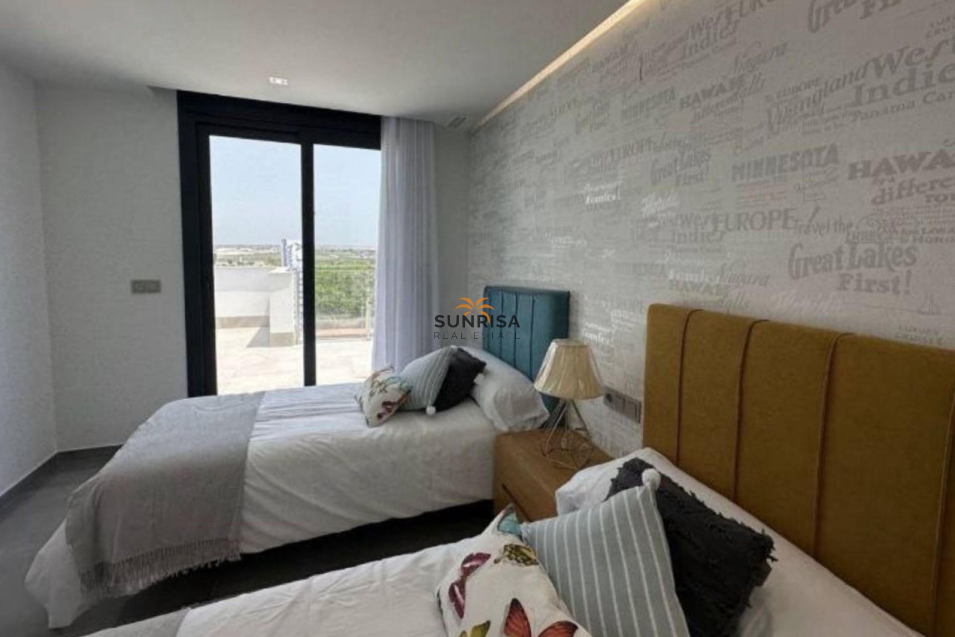 Herverkoop - Villa - Orihuela Costa
