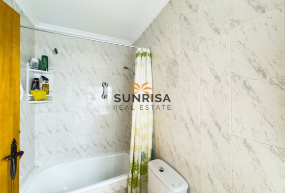 Apartamento · Reventa - Torrevieja · Playa de los Locos · Alicante · España