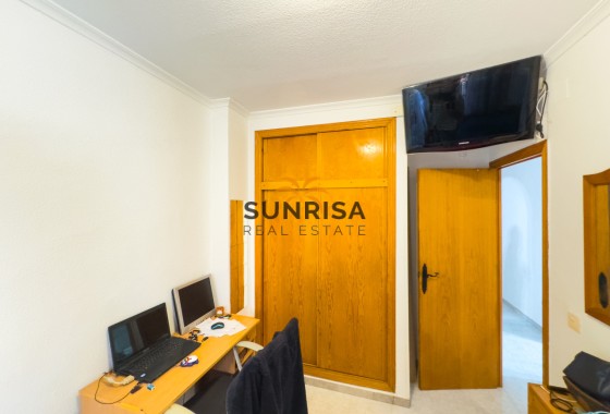 Apartamento · Reventa - Torrevieja · Playa de los Locos · Alicante · España