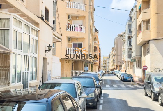 Apartamento · Reventa - Torrevieja · Playa de los Locos · Alicante · España