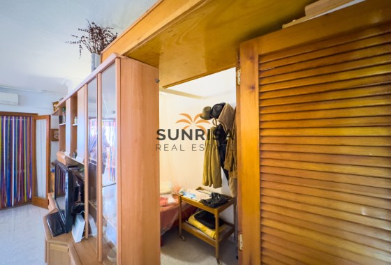 Apartamento · Reventa - Torrevieja · Playa de los Locos · Alicante · España