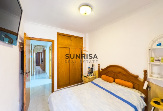 Apartamento · Reventa - Torrevieja · Playa de los Locos · Alicante · España