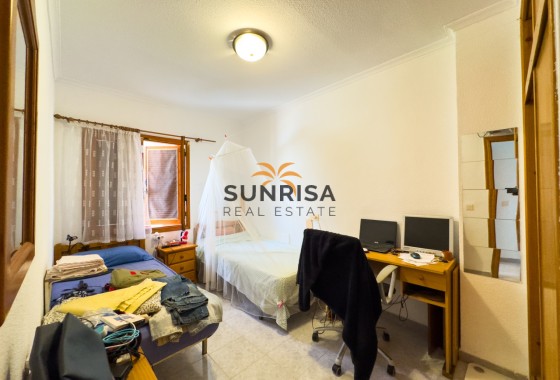 Apartamento · Reventa - Torrevieja · Playa de los Locos · Alicante · España