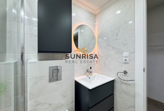 Appartement · Revente - Torrevieja · Centro · Alicante · Espagne