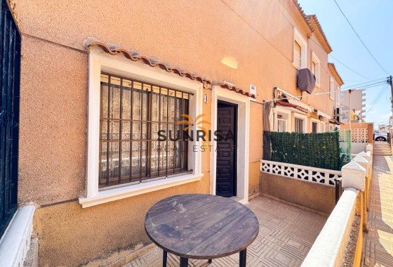 Villa · Revente - La Mata · Alicante · Espagne