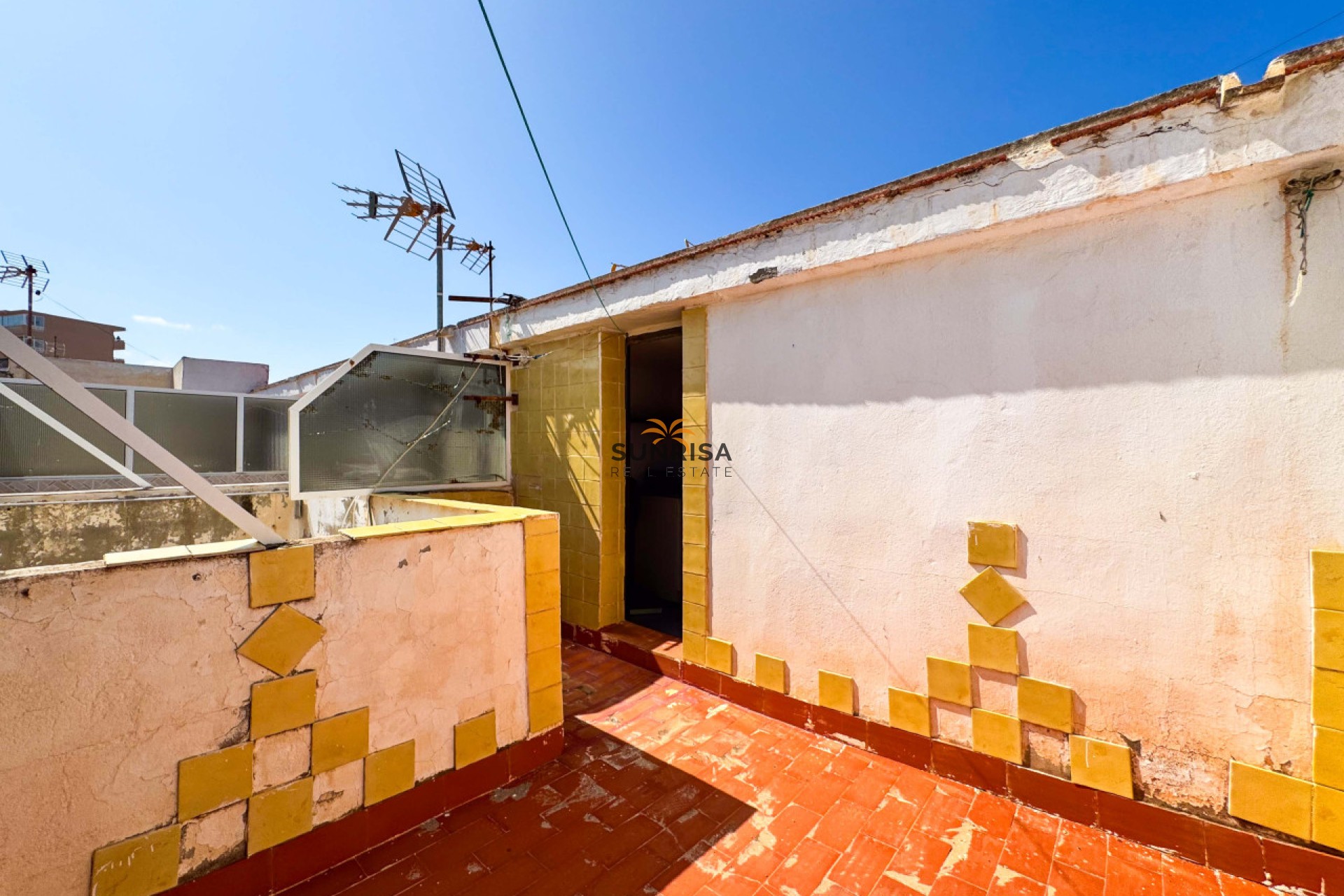 Resale - Villa - La Mata