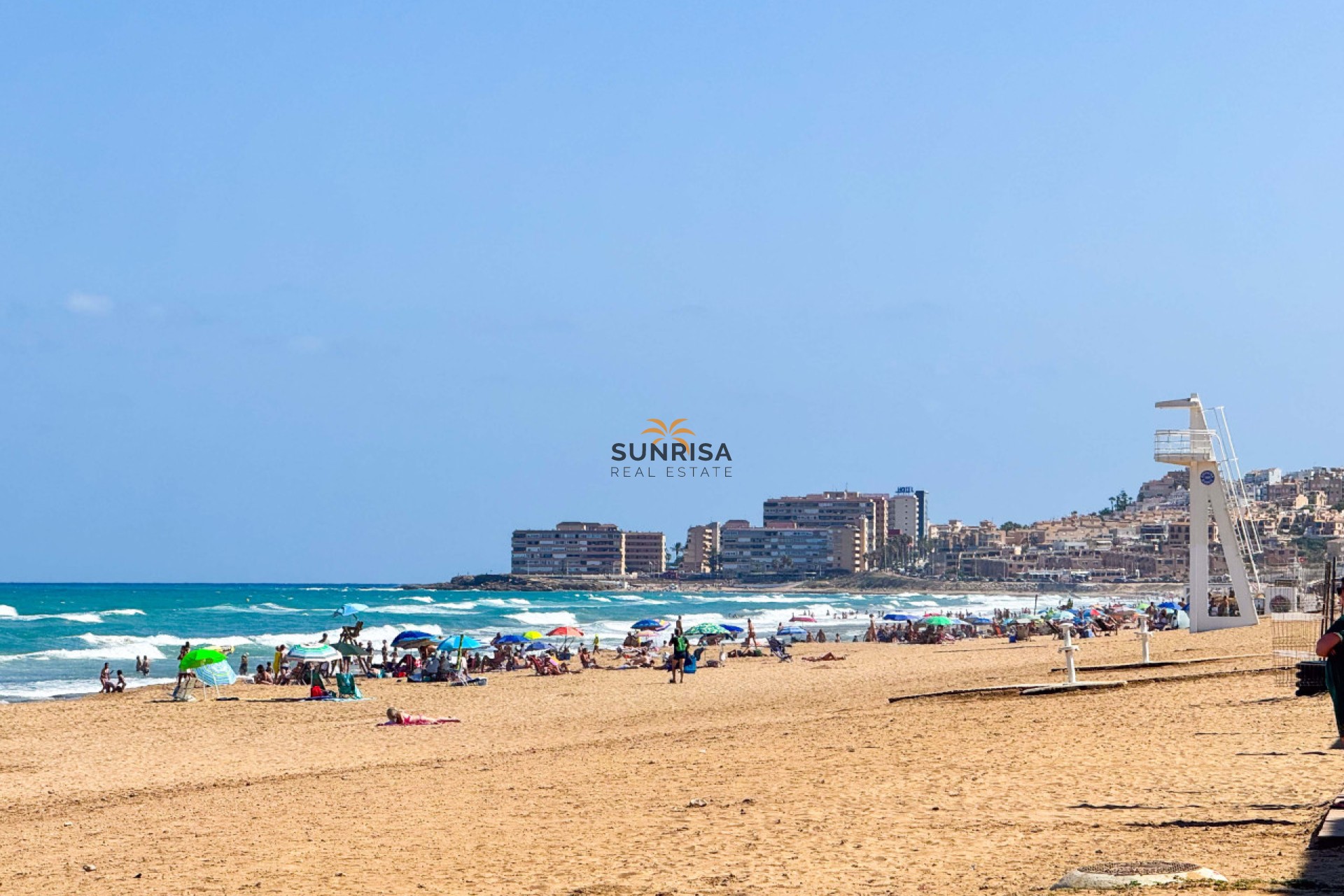 Resale - Villa - La Mata