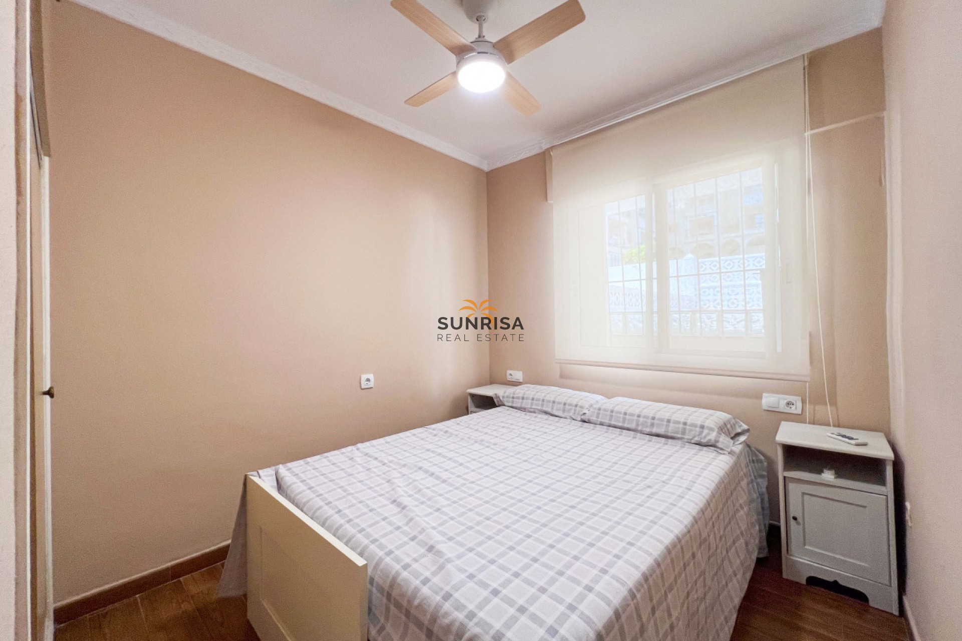Resale - Villa - La Mata