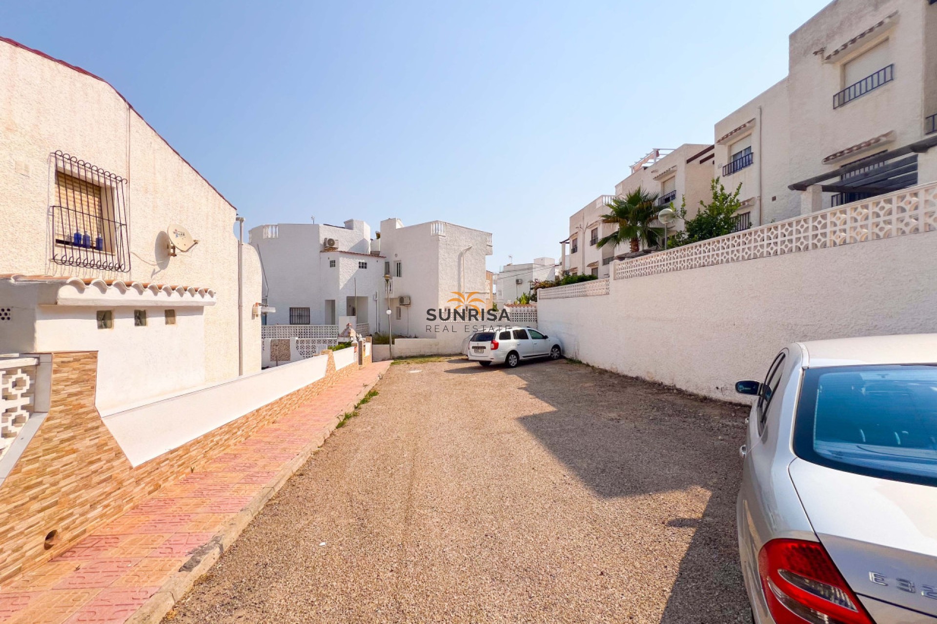 Resale - Villa - La Mata