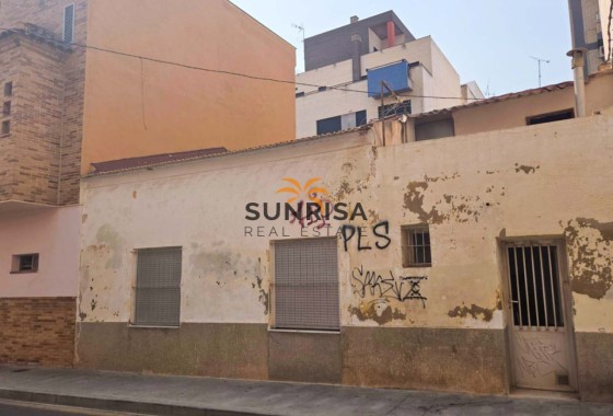 Adosado · Reventa - Torrevieja · Centro · Alicante · España