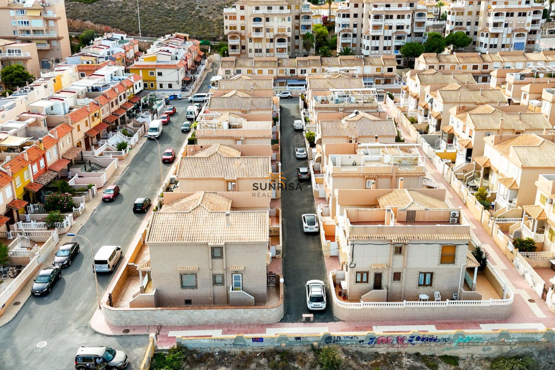 Herverkoop - Herenhuis - Torrevieja