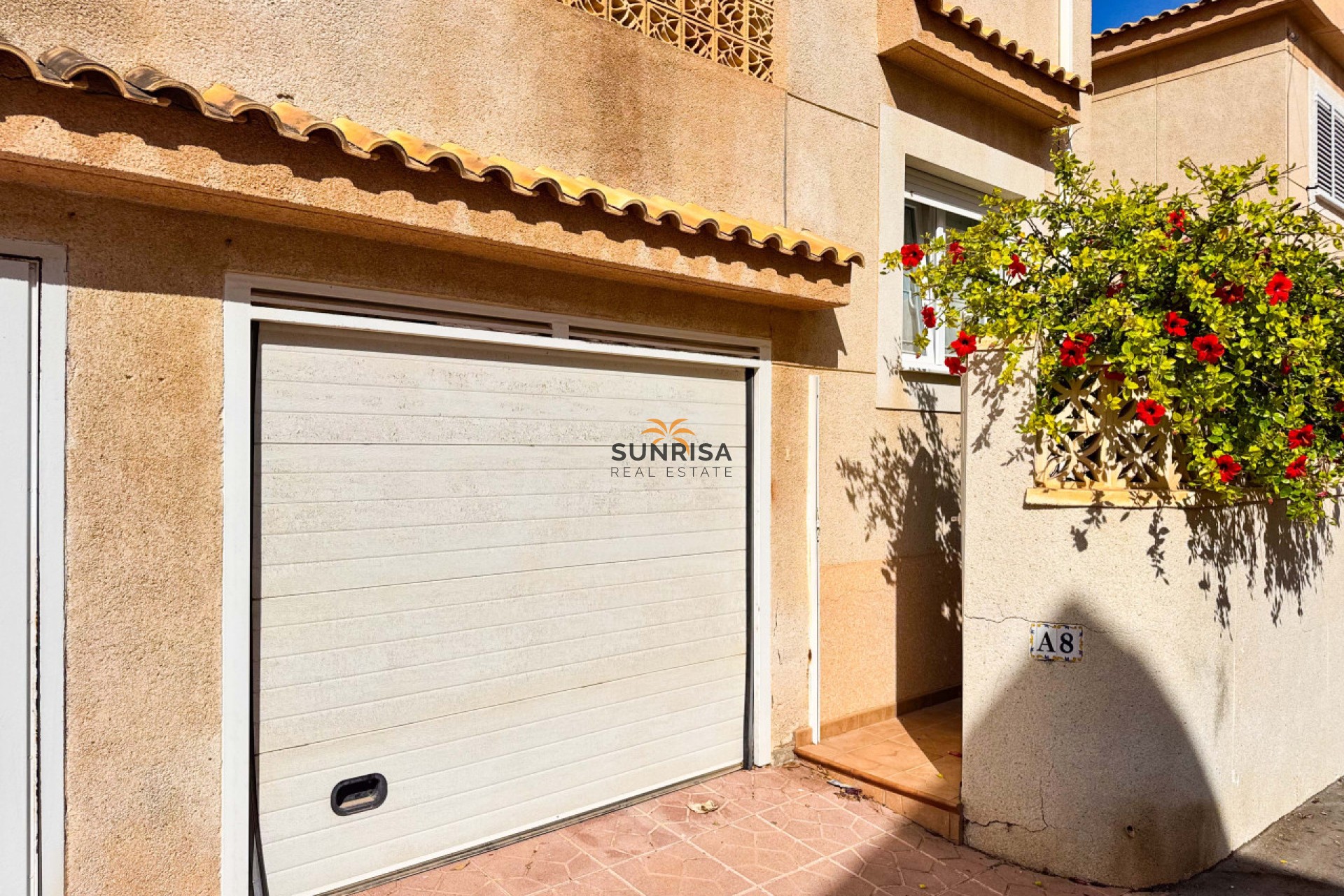 Herverkoop - Herenhuis - Torrevieja