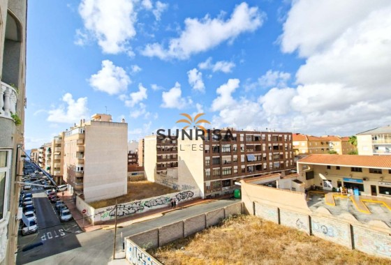 Apartamento · Reventa - Torrevieja · Centro · Alicante · España