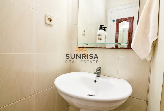 Apartamento · Reventa - Torrevieja · Centro · Alicante · España