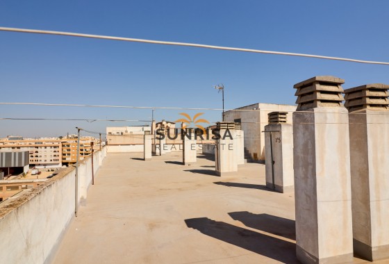Apartamento · Reventa - Torrevieja · Centro · Alicante · España