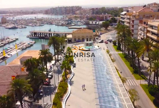 Apartamento · Reventa - Torrevieja · Alicante · España