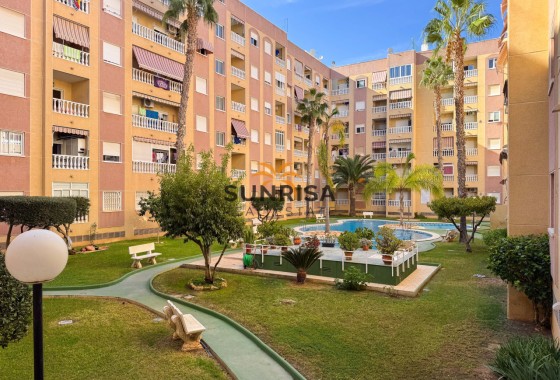 Apartamento · Reventa - Torrevieja · Alicante · España