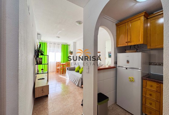 Apartamento · Reventa - Torrevieja · Alicante · España
