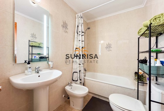 Apartamento · Reventa - Torrevieja · Alicante · España