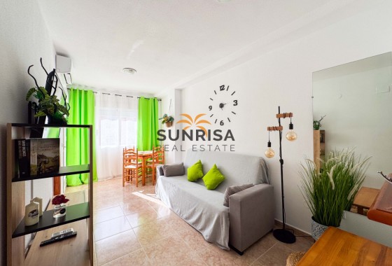 Apartamento · Reventa - Torrevieja · Alicante · España
