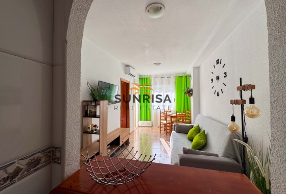 Apartamento · Reventa - Torrevieja · Alicante · España