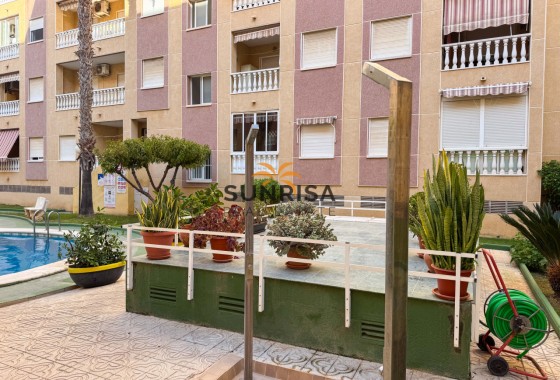 Apartamento · Reventa - Torrevieja · Alicante · España