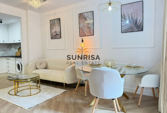 Appartement · Herverkoop - Torrevieja · Parque de las Naciones · Alicante · Spanje