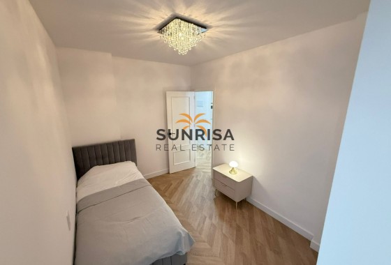 Appartement · Herverkoop - Torrevieja · Parque de las Naciones · Alicante · Spanje