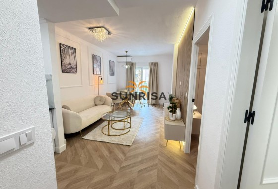 Appartement · Herverkoop - Torrevieja · Parque de las Naciones · Alicante · Spanje
