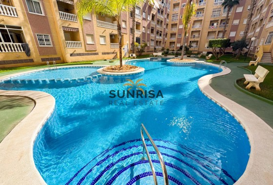 Appartement · Herverkoop - Torrevieja · Parque de las Naciones · Alicante · Spanje
