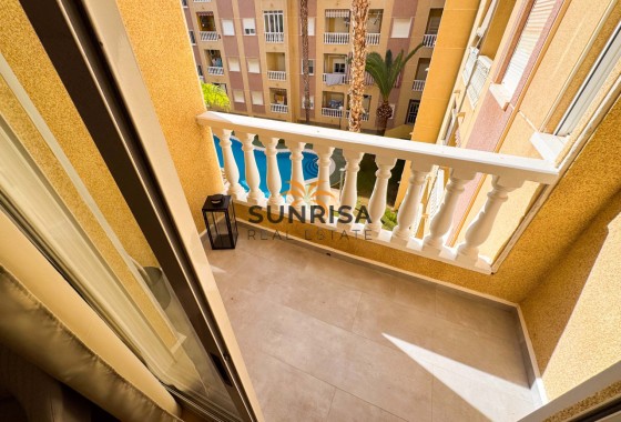 Appartement · Herverkoop - Torrevieja · Parque de las Naciones · Alicante · Spanje