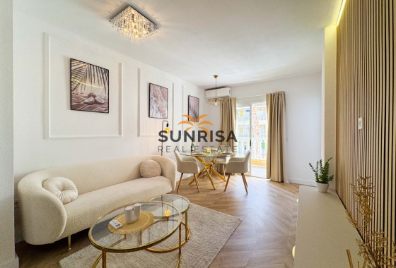 Appartement · Herverkoop - Torrevieja · Parque de las Naciones · Alicante · Spanje