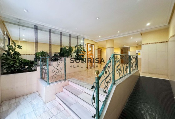 Appartement · Herverkoop - Torrevieja · Parque de las Naciones · Alicante · Spanje