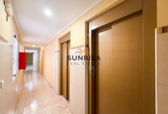 Appartement · Herverkoop - Torrevieja · Parque de las Naciones · Alicante · Spanje