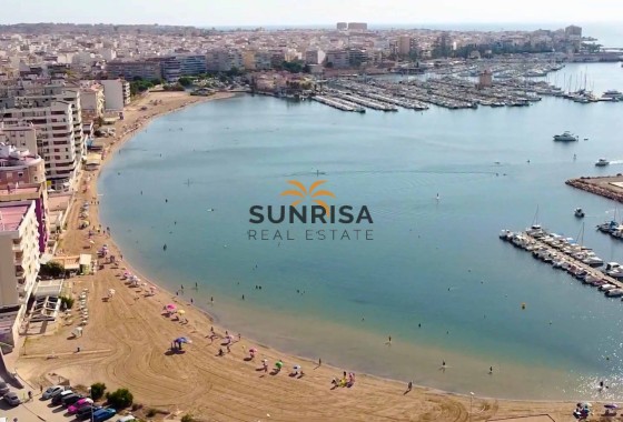 Appartement · Herverkoop - Torrevieja · Parque de las Naciones · Alicante · Spanje