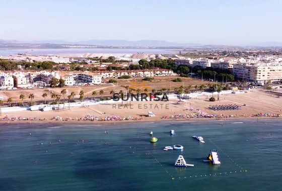 Appartement · Herverkoop - Torrevieja · Parque de las Naciones · Alicante · Spanje