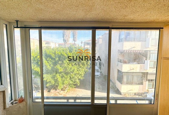 Apartamento · Reventa - Torrevieja · La Siesta - El Salado - Torreta · Alicante · España