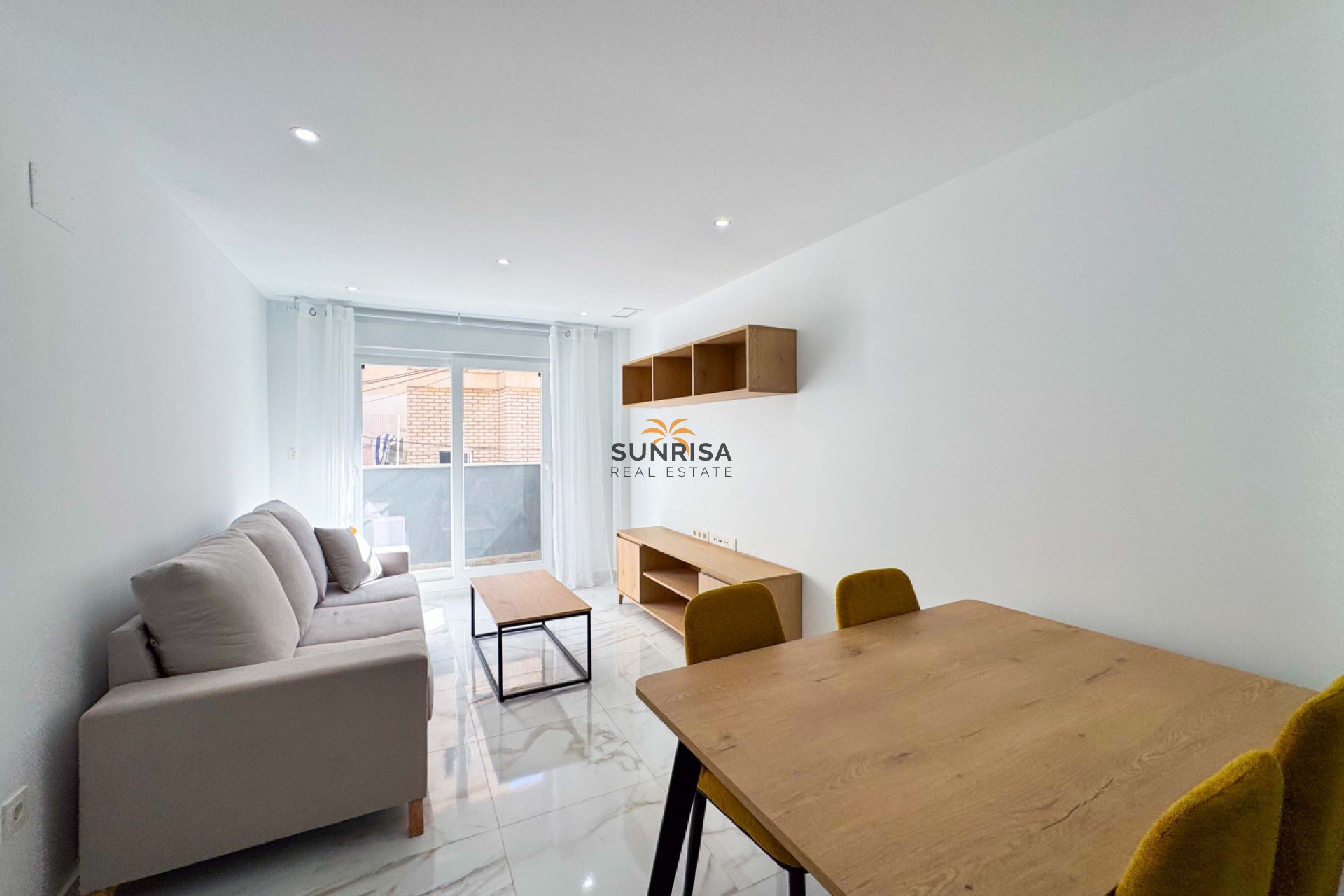 Resale - Apartment - Torrevieja