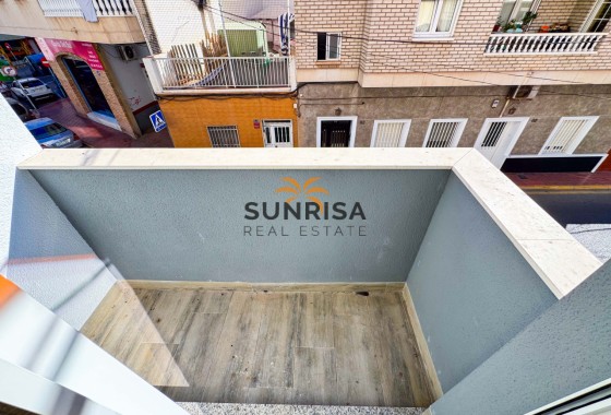 Apartment · Resale - Torrevieja · Alicante · Spain