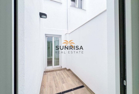 Apartment · Resale - Torrevieja · Alicante · Spain