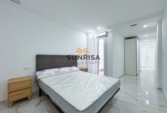 Apartment · Resale - Torrevieja · Alicante · Spain
