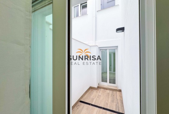 Apartment · Resale - Torrevieja · Alicante · Spain