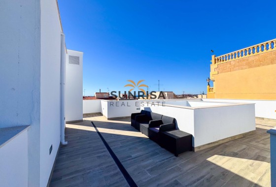 Apartment · Resale - Torrevieja · Alicante · Spain